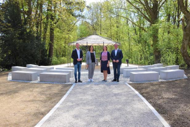Amstetten: Neuer Hochzeitsgarten im Schlosspark fertiggestellt