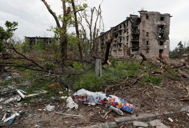 Mariupol und Donbass: Bilder zeigen Ausmaß der Zerstörung