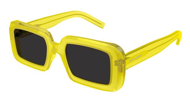 Eine gelbe Sonnenbrille mit dunklen Gläsern von Saint Laurent.