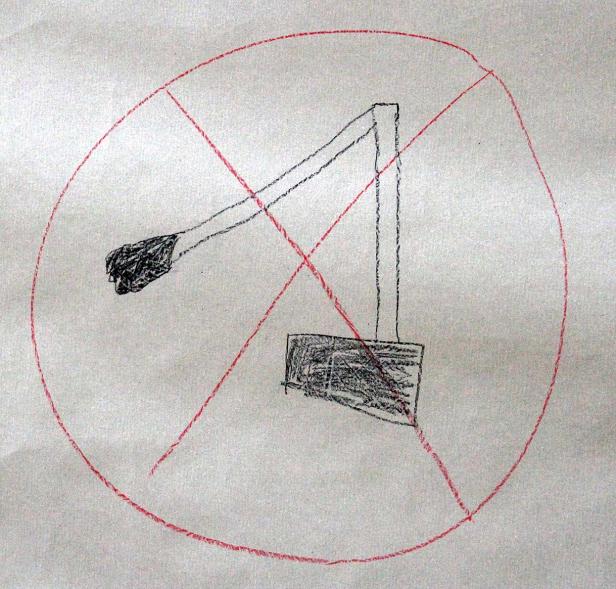 Eine Kinderzeichnung zeigt einen Kran in einem roten Verbotskreis.
