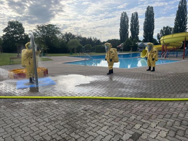 Feuerwehr rückte nach Chlorgasaustritt ins Mattersburger Freibad aus