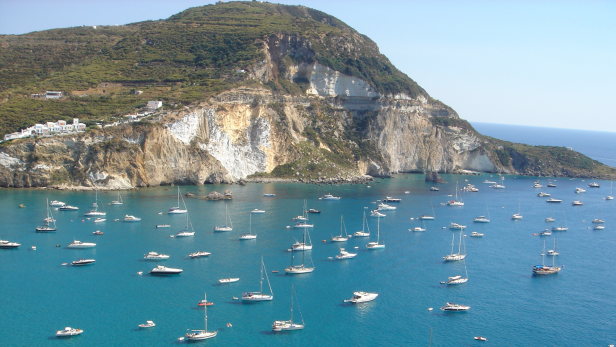 Inseljuwele Italiens: Vom Toskanischen Archipel bis La Maddalena