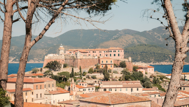 Inseljuwele Italiens: Vom Toskanischen Archipel bis La Maddalena