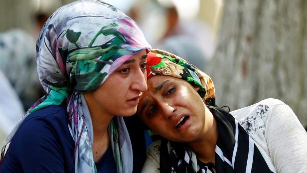 Erdogan: Selbstmord-Attentäter von Gaziantep war Kind