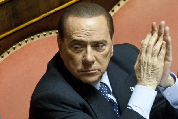 Berlusconi: Luxus, Frauen & Schönheits-OPs