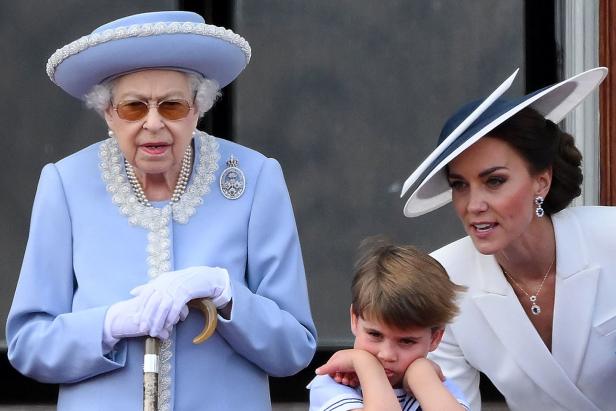 Trooping the Colour: Warum die Royals mit ihren Outfits überraschten