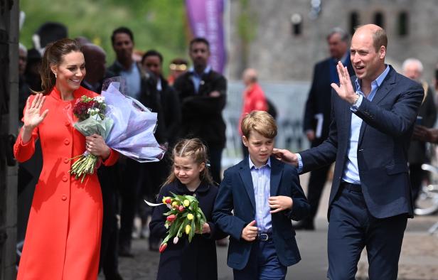 Duke and Duchess Cambridge Jubilee Visit to Cardiff Castle