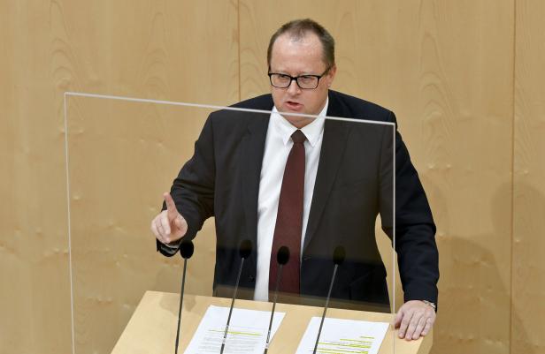 Hofburg-Wahl: FPÖ setzt auf Hinhalte-Taktik
