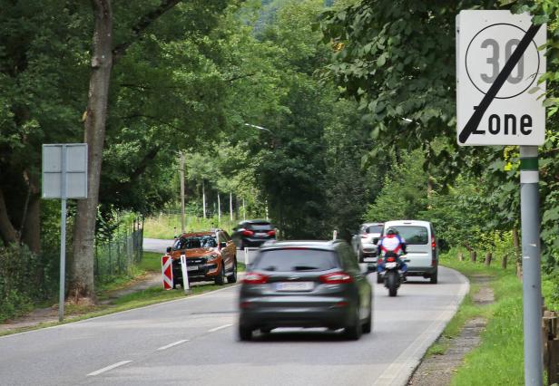Tempo 30: Wie Österreichs Städte nur schwer vom Gas kommen