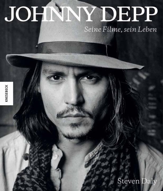 Johnny Depp küsst TV-Moderator