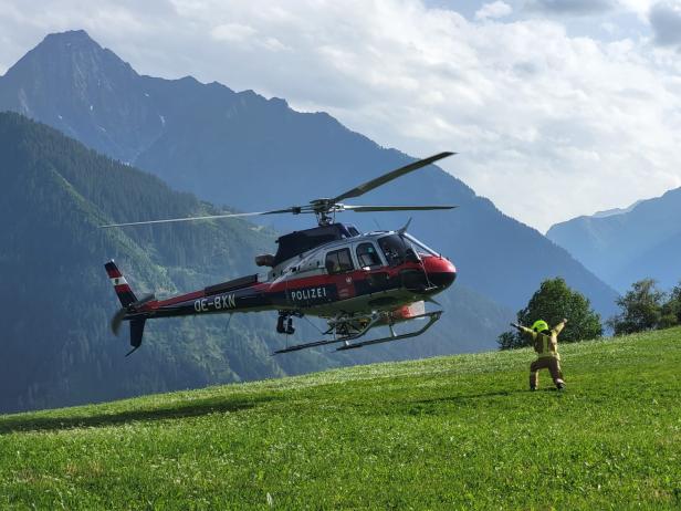 Brand, Mure und Bergunfall nach Gewittern in Tirol