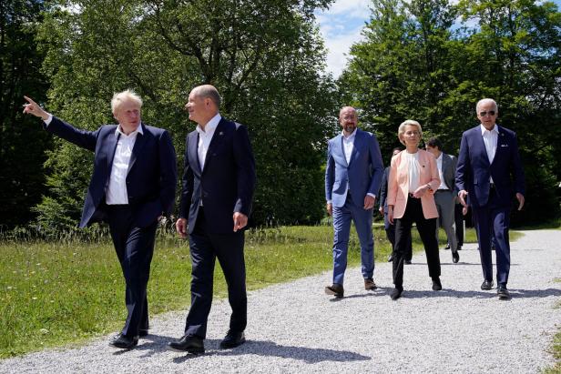 G7-Gipfel: Gold-Importverbot und Witze über Putin