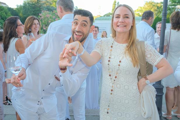 Endlich wieder tanzen: Promis feierten beim Sommernachtsball in Wien