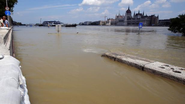 Budapest kommt mit dem Schrecken davon