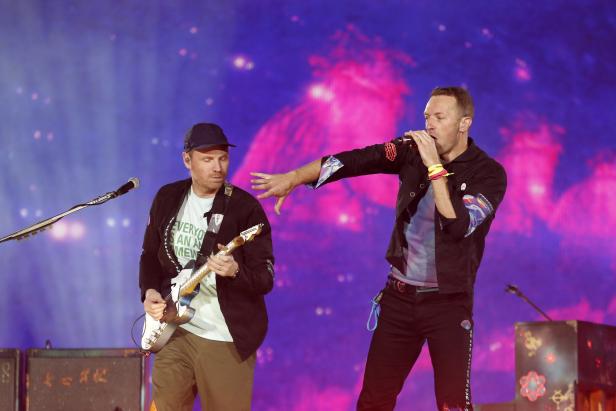 The British rock-pop band Coldplay offers a concert in a city in western Mexico