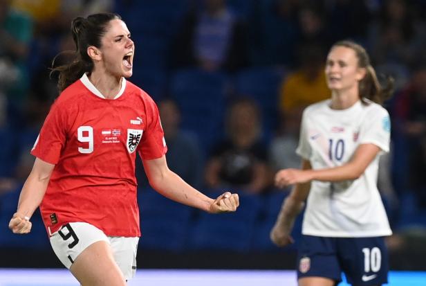 UEFA Women's EURO 2022 - Austria vs Norway