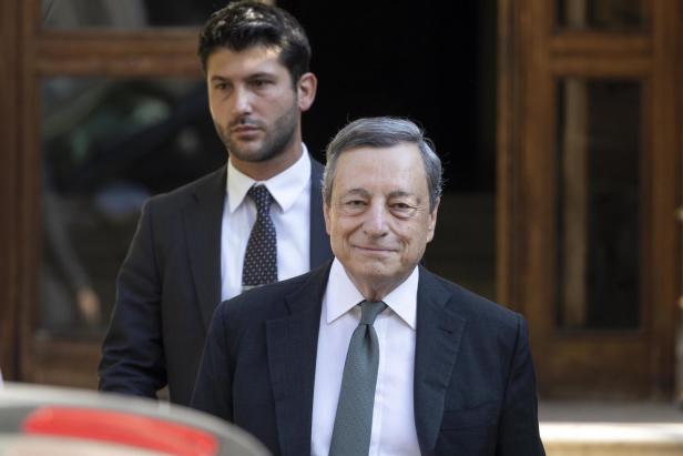 Italiens Premier Draghi muss gehen, Parteien fordern Neuwahlen