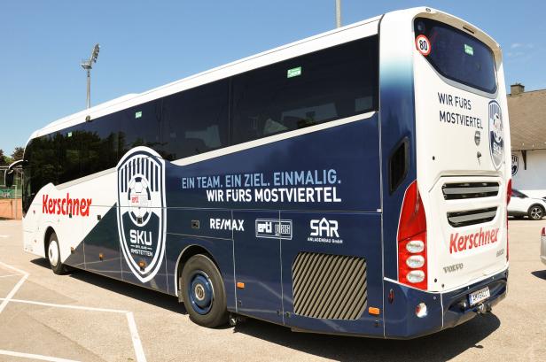 NÖ: Bundesligaklub wird mit neuem Teambus zum Mostviertel-Botschafter