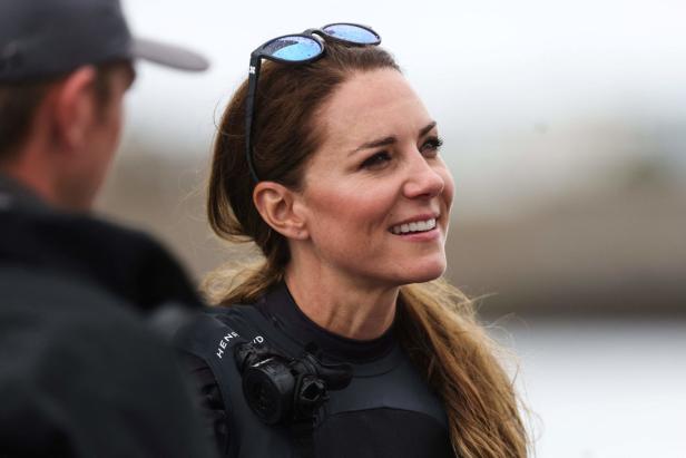 Bilder: Herzogin Kate bewies - im Neoprenanzug - Segeltalent
