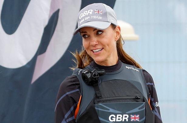 Bilder: Herzogin Kate bewies - im Neoprenanzug - Segeltalent