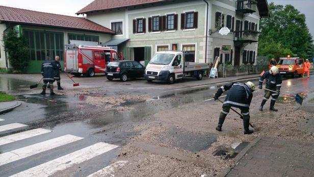 Unwetter bringen neue Überflutungen in OÖ und Salzburg