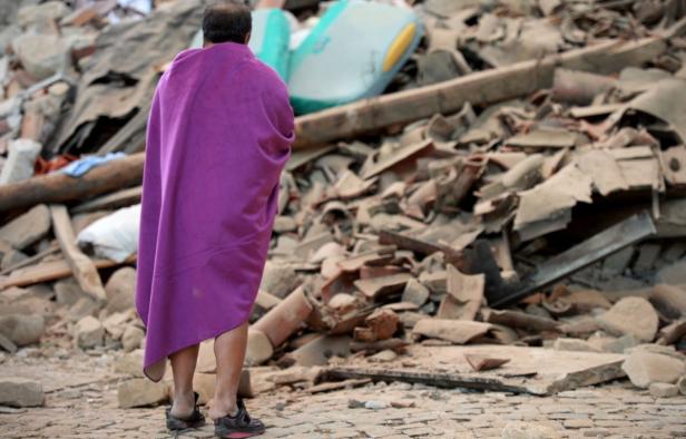 Erdbeben in Italien: 247 Tote, Tausende obdachlos