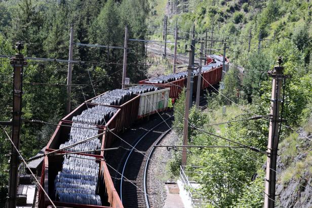 Entgleisung am Semmering: Güterzug legt die Südstrecke lahm