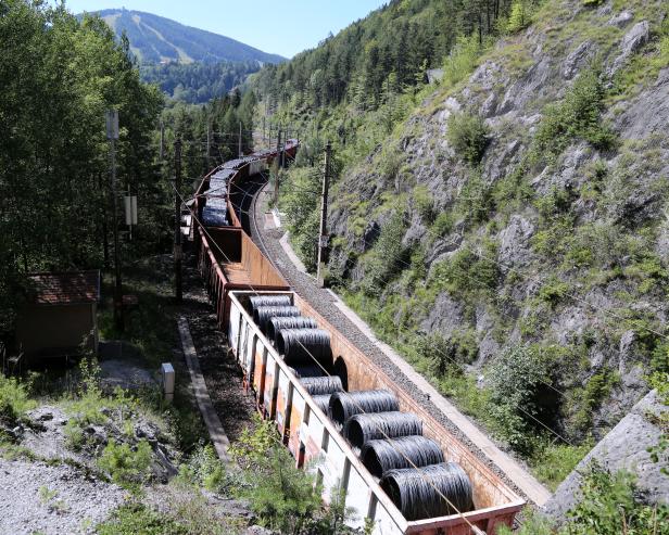Entgleisung am Semmering: Güterzug legt die Südstrecke lahm