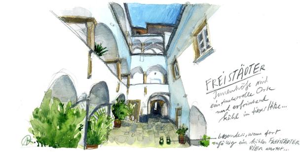 Aquarellzeichnung eines Innenhofs in Freistadt, Österreich, mit Pflanzen und architektonischen Details.