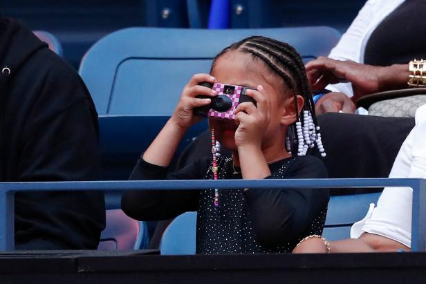 Im Partnerlook zu den US-Open: Serena Williams und Tochter Olympia