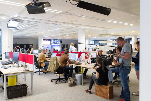 KURIER-Newsroom als Filmset