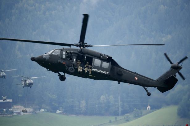 Tanner will weitere 12 "Black Hawk"-Hubschrauber kaufen