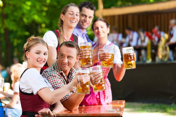 Das sind die schönsten Dirndl- und Lederhosen-Veranstaltungen in Österreich.