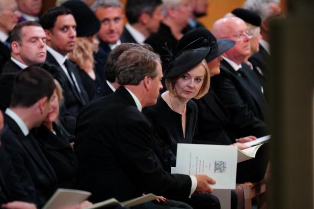 Britain mourns Queen Elizabeth