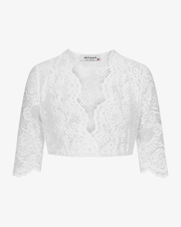 Eine weiße Bolero-Jacke aus Spitze mit Dreiviertelärmeln.