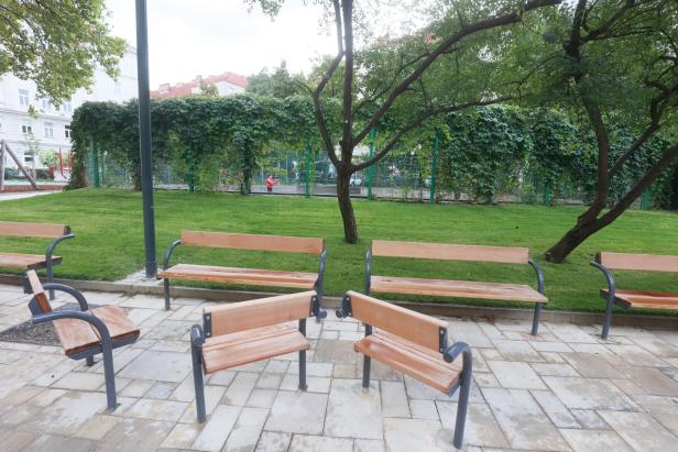Kardinal-Nagl-Park eröffnet: Ein Platz zum Sitzen