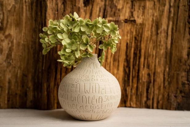 Wochenend-Tipp: Keramik mit Botschaft am Designmarkt Pots & Blitz