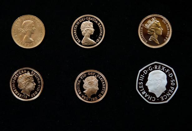 Münzen mit Porträt von Charles III: Was sie von der Queen unterscheidet