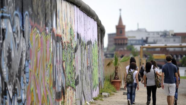 Abriss der Berliner Mauer-Galerie soll weitergehen
