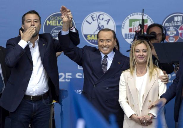 Wie Berlusconi und Salvini die neue Regierung torpedieren
