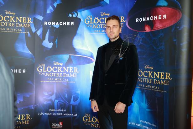 Premiere "Der Glöckner von Notre Dame": Peter Kraus traf Walt Disney einst persönlich