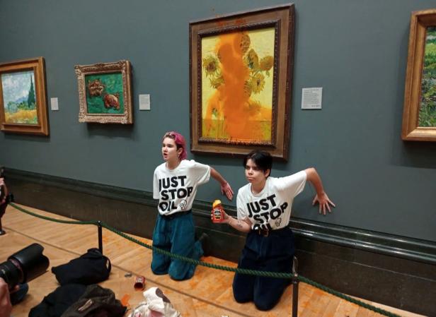 Anschuldigungen gegen Frauen nach Suppenwurf auf Van-Gogh-Gemälde