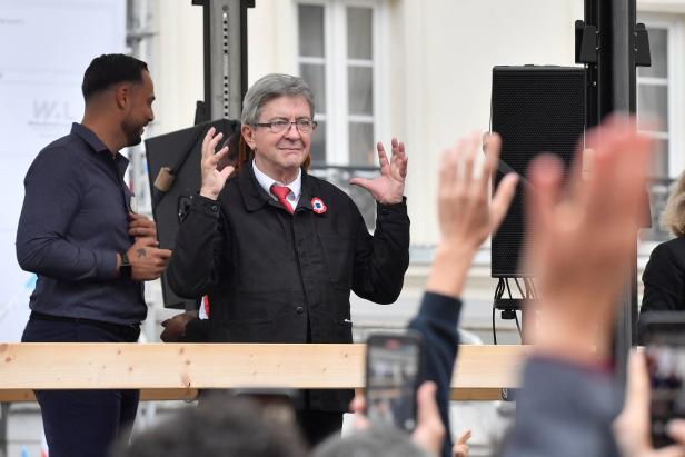 Benzin in Frankreich immer knapper: Zehntausende bei Demo