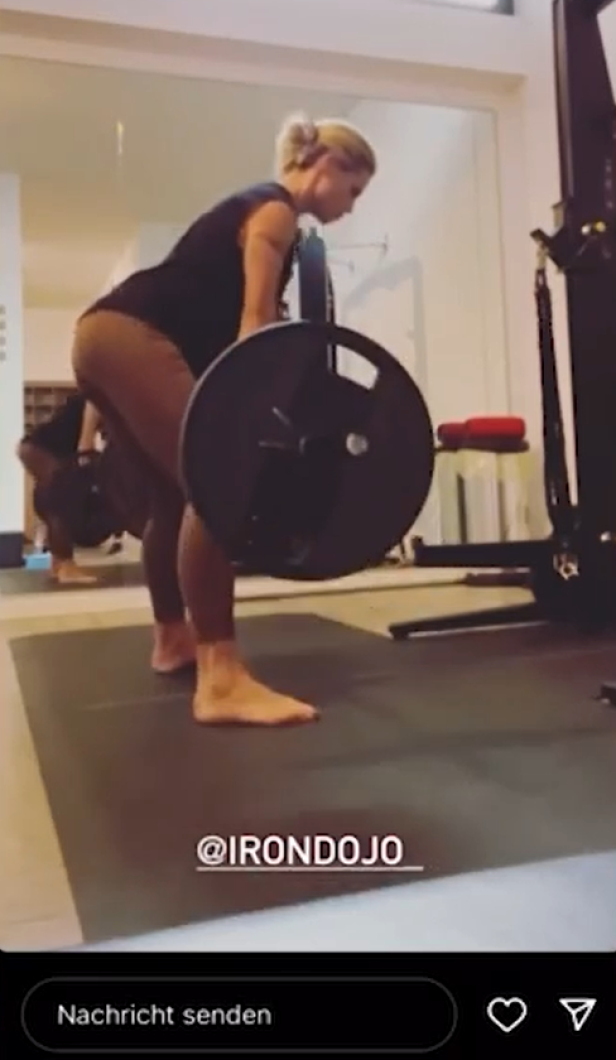 Michelle Hunziker zeigt ihre Muskeln und ihr knallhartes Krafttraining