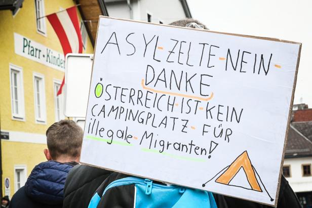 St. Georgen im Attergau will kein "Campingplatz für Flüchtlinge" sein