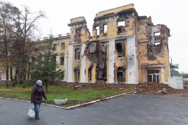 Acht Monate Ukraine-Krieg: "Ich hätte niemals meine Stadt verlassen"