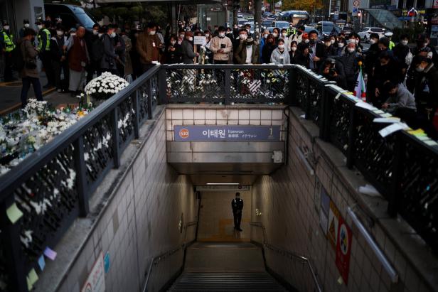 Massenpanik in Seoul: Polizei räumt Fehler ein