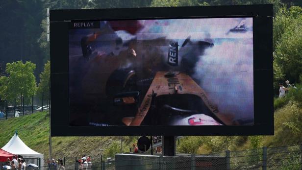 Rosberg gewinnt Chaos-Rennen in Spa