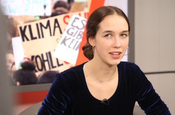 Klimaaktivistin Schilling: "Nicht Menschen im Frühverkehr blockieren“