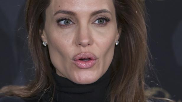 Jolie gibt sich in Berlin selbstkritisch & verletzlich